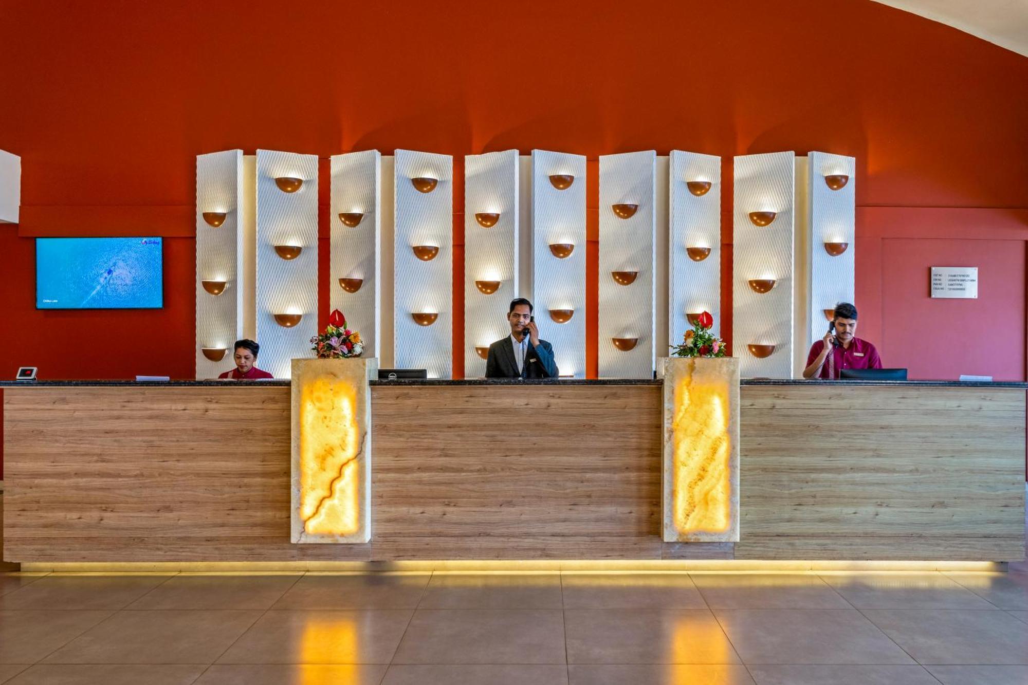 Hotel Sterling Purí Exteriér fotografie